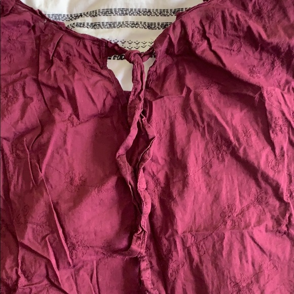 Too - Picture 2 of 3